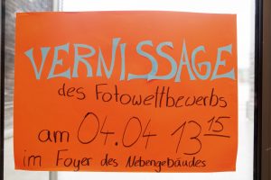 Bild: selbst gebasteltes Plakat der veranstaltung