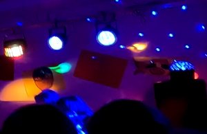 Bunte Lichter auf einer Party