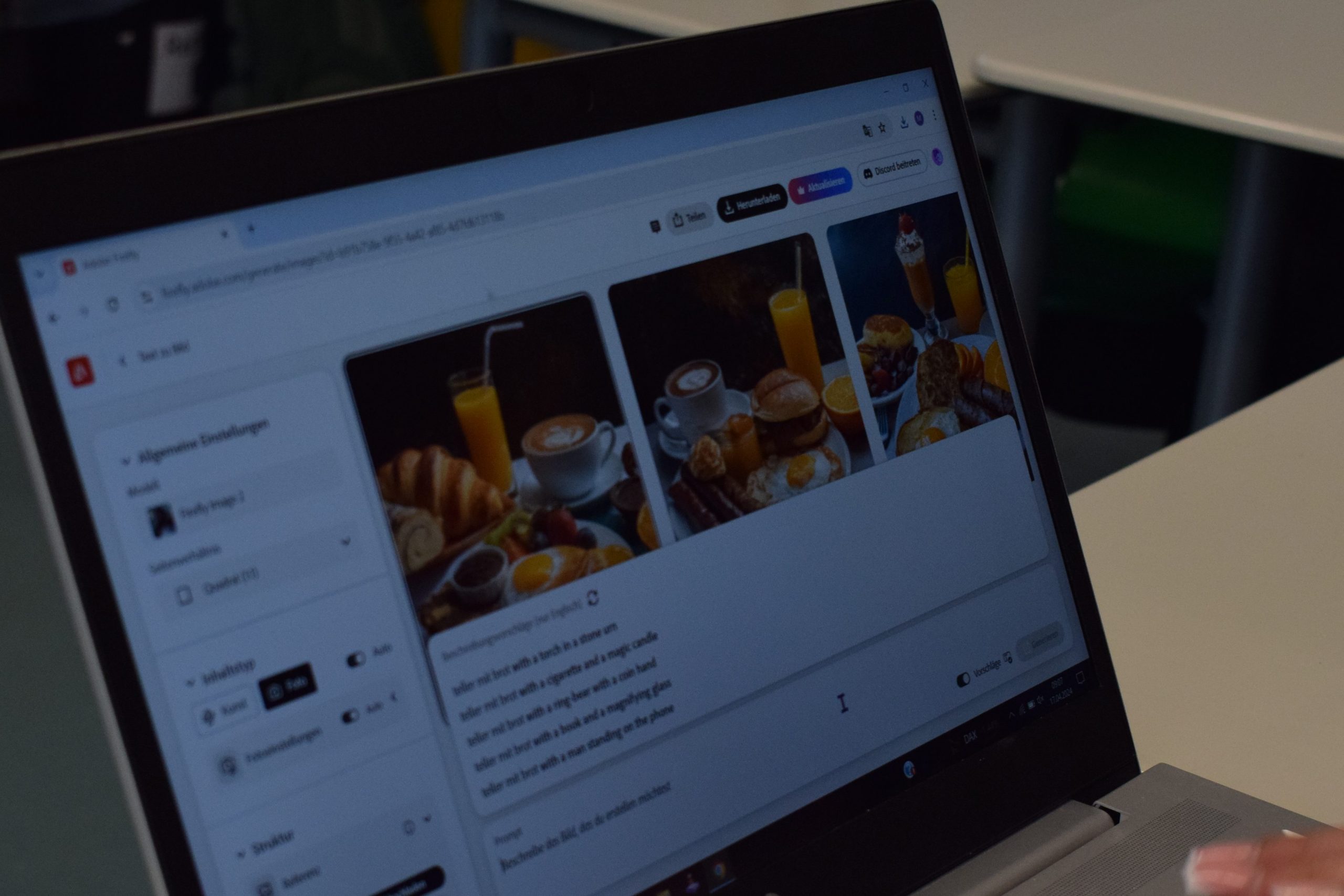 Laptop Bildschirm mit drei Fotos eines gesunden Frühstücks, die mit einem KI gestützten Programm generiert wurden.