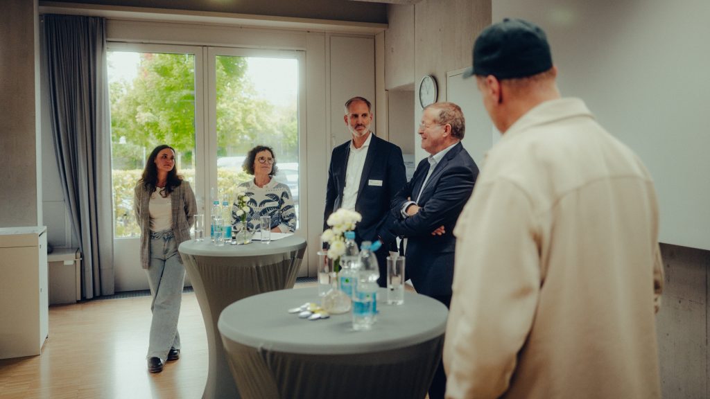 die rednerinnen der Podiumsdiskusion